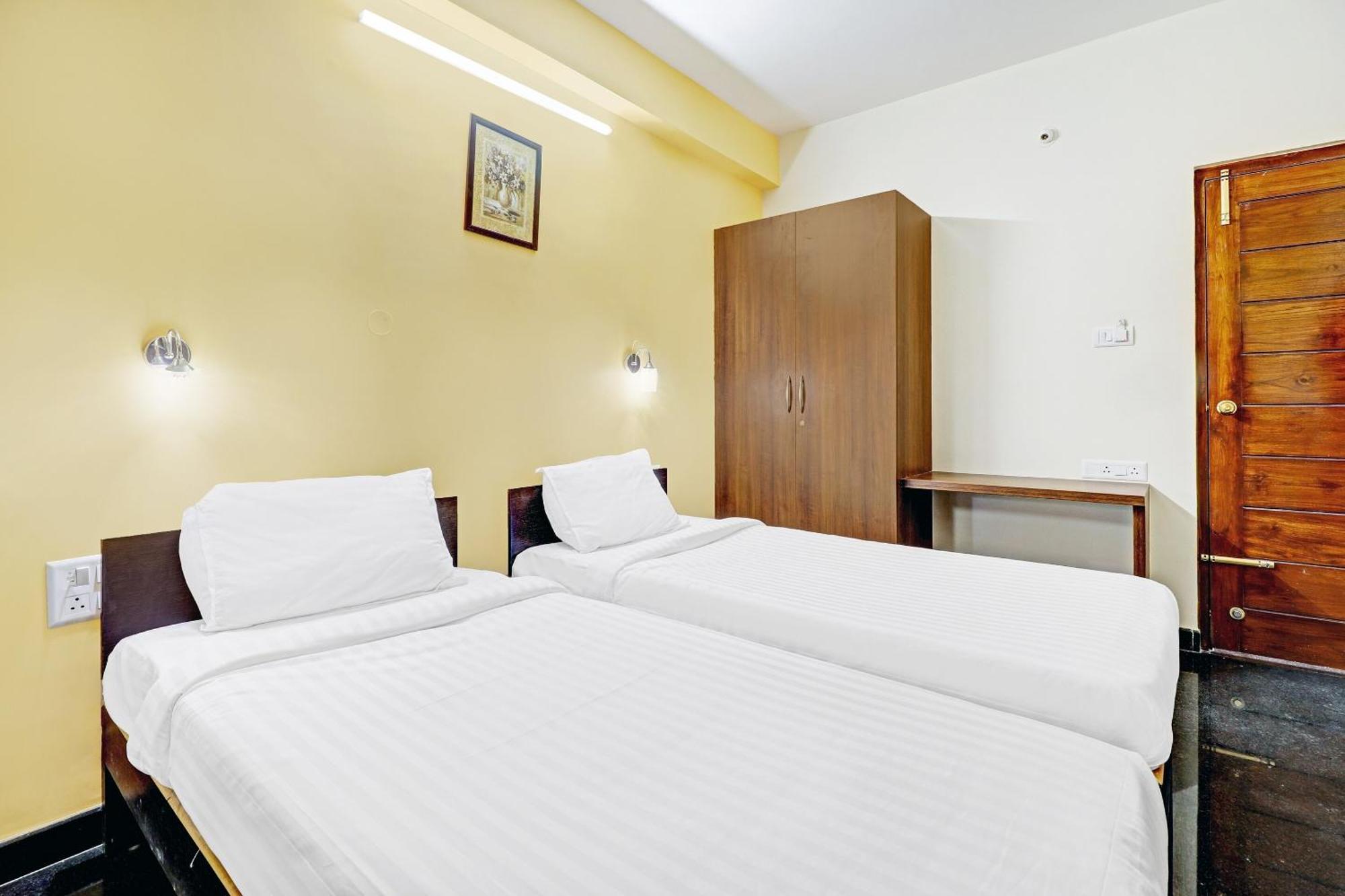 Hotel Capital O R R Residency Bangalore Exterior foto